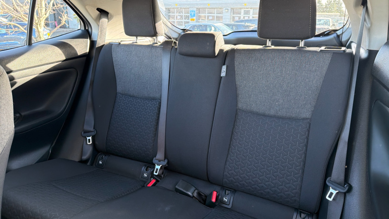 Toyota Yaris Cross 1.5 Hybrid Icon 5dr CVT Hybrid Estate